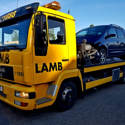 Tehniskā palīdzība uz ceļa