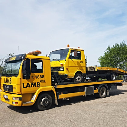 Speciālās tehnikas evakuators