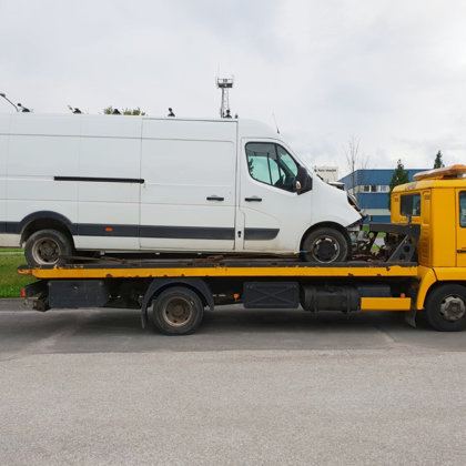 mikroautobusu evakuators